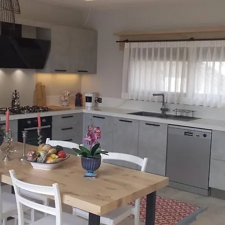Stylish Peaceful Villa With A Fantastic View Vila *